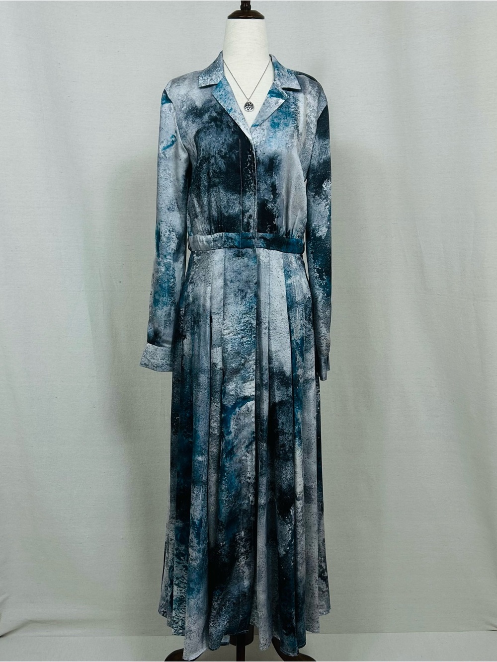 Donna Karan Teal Grey Slate Marble-Effect Button Front Maxi Dress